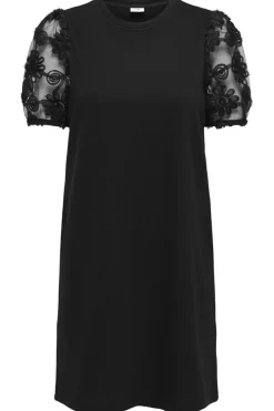 Jacqueline de yong