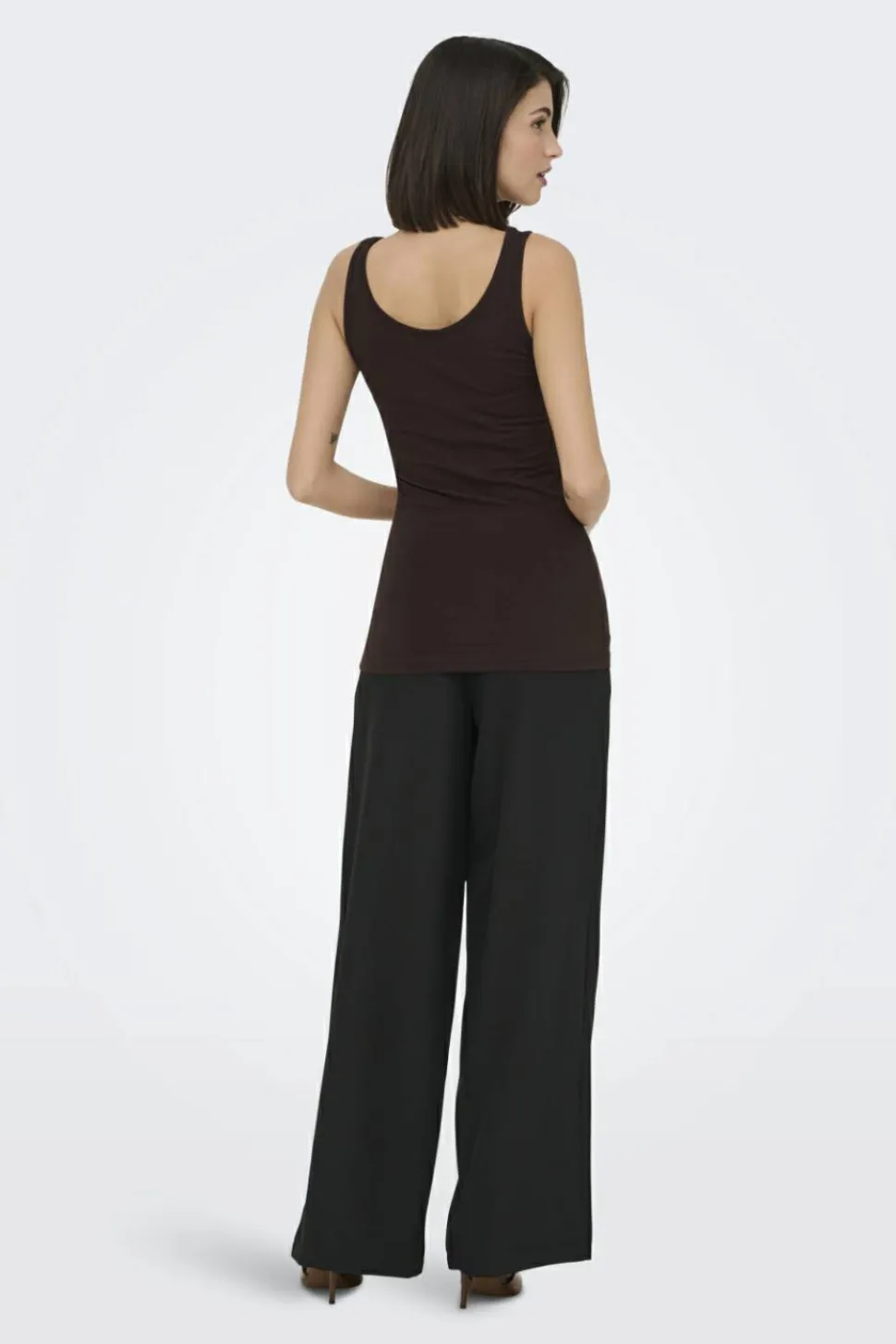 Jacqueline de yong